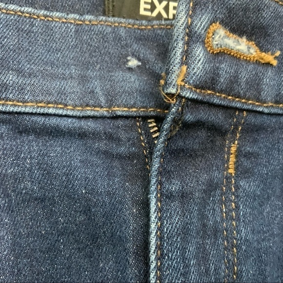 EXPRESS Mom Jeans Super High Rise. Size 8S. - Picture 6 of 7